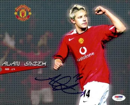 Alan Smith Autographed 8x10 Photo Manchester United PSA/DNA #U54325